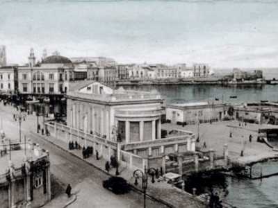 Nato nel 1894 in una sede provvisoria in legno situata sulla costa, si spost� negli anni 20 in una palazzina in stile liberty che sorgeva all�inizio del molo...